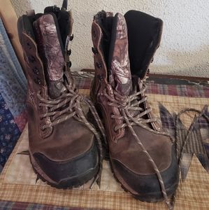 Magellan camo boots